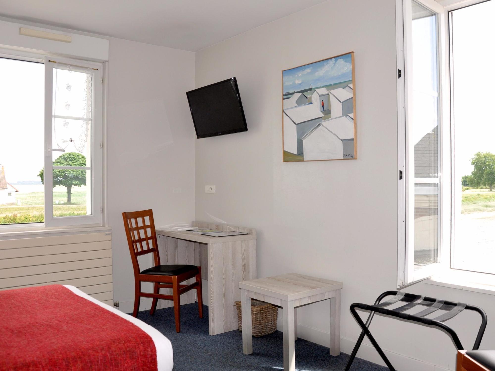 Hotel Du Port Et Des Bains Saint-Valery-sur-Somme Exterior photo